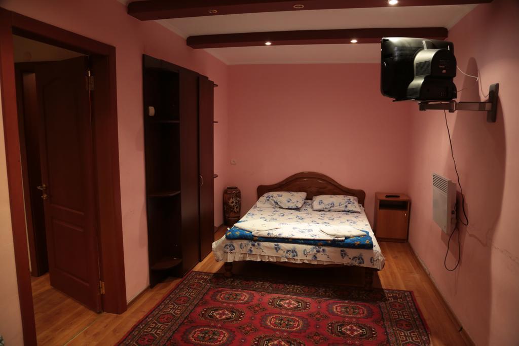 Hotel And Sport Complex Dinamo Дніпро Номер фото