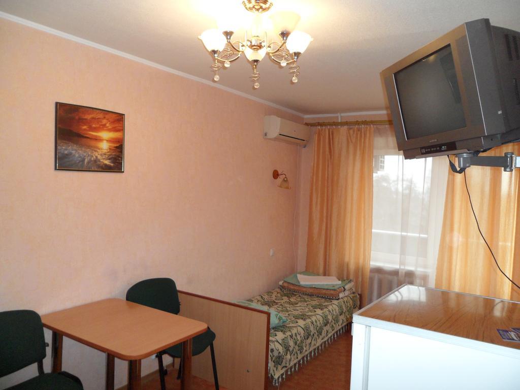 Hotel And Sport Complex Dinamo Дніпро Номер фото